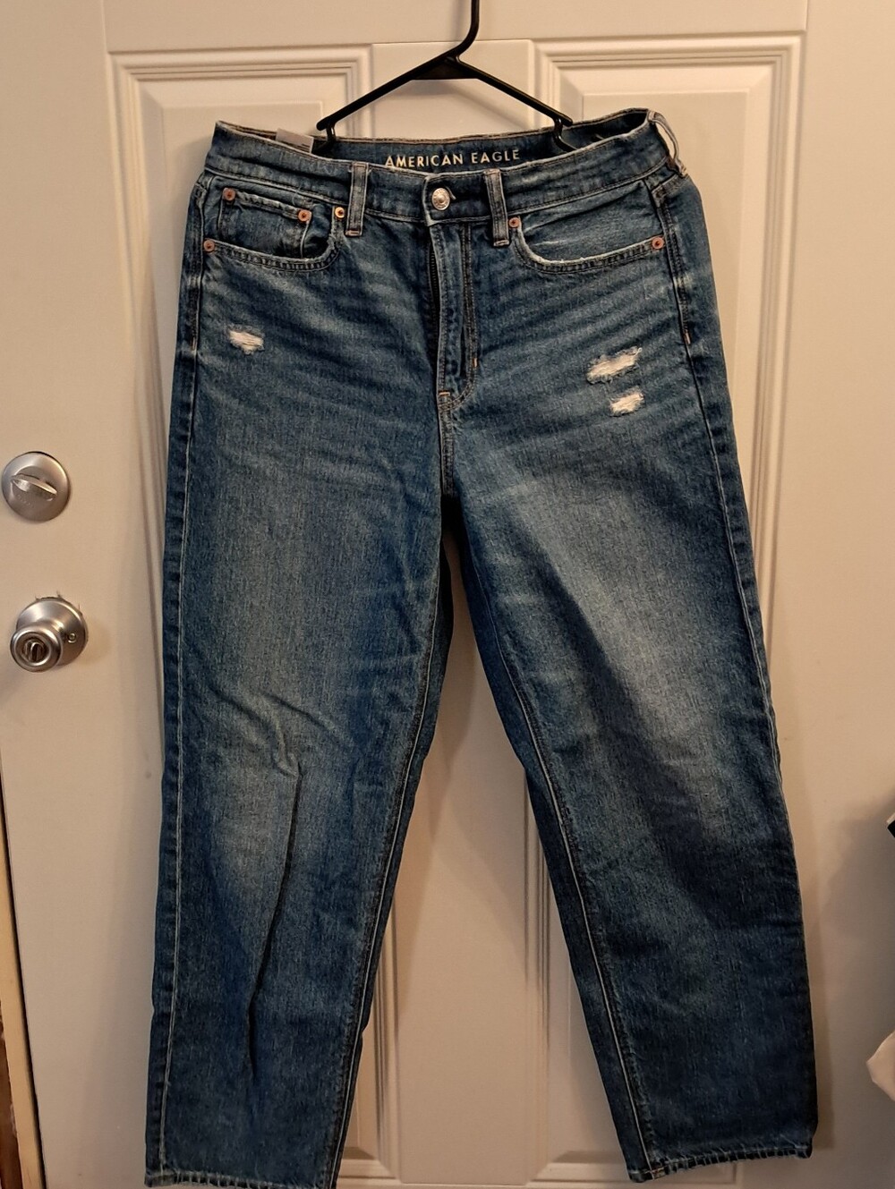American Eagle SZ 4 SUPER HIGH RISE BAGGY STRAIGHT